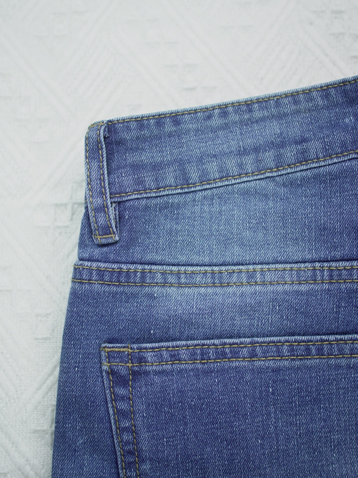 Basic Medium Wash Shorts